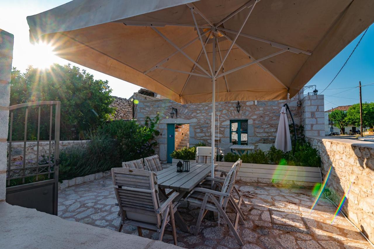Olea Hotel Pírgos Dhiroú Bagian luar foto