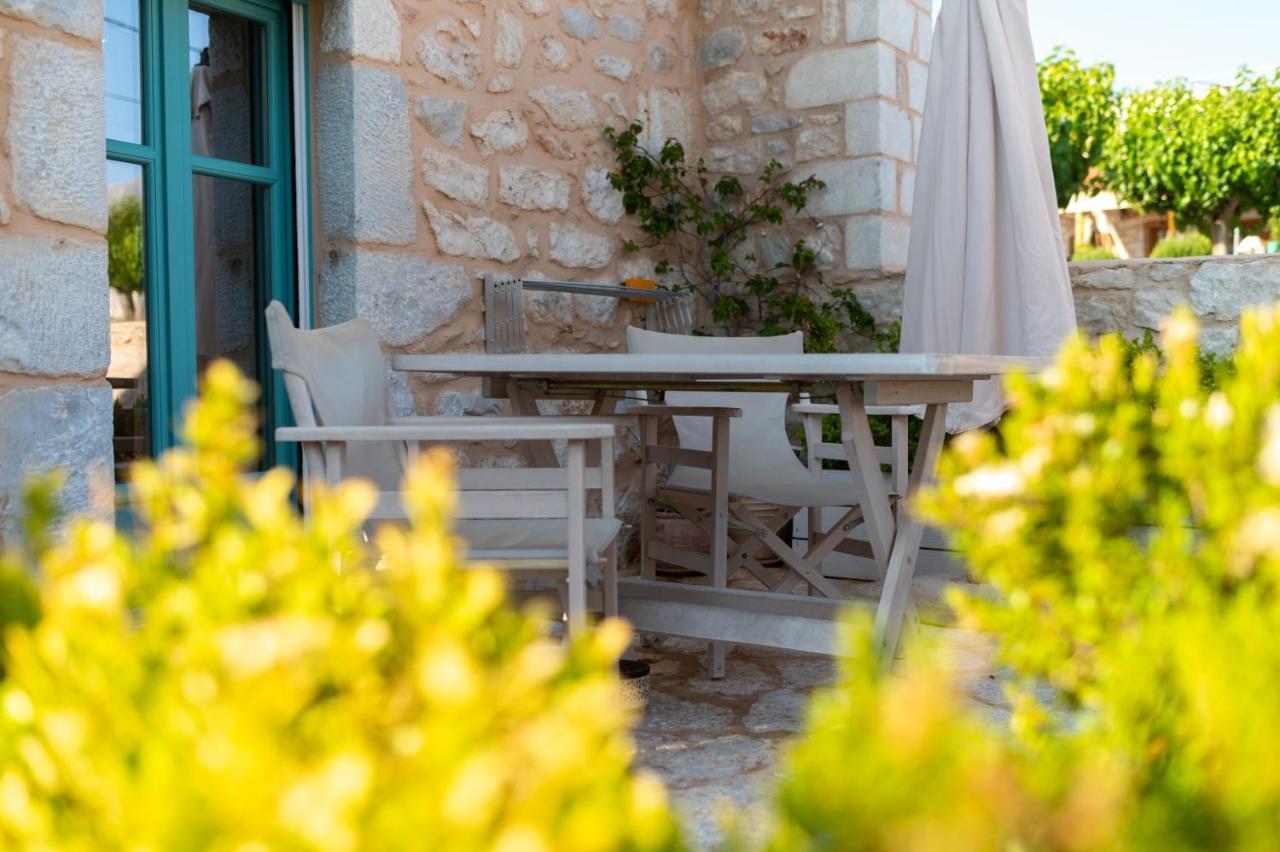 Olea Hotel Pírgos Dhiroú Bagian luar foto